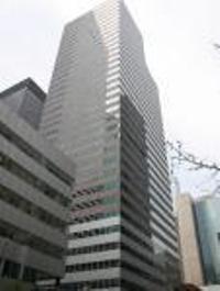 900 Third Avenue