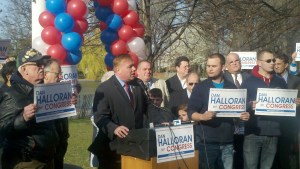 dan halloran announces