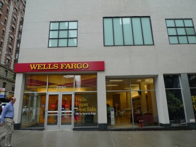 story_xlimage_2011_06_R4188_UWS_Community_Board_Wants_to_Limit_Size_of_Banks_0