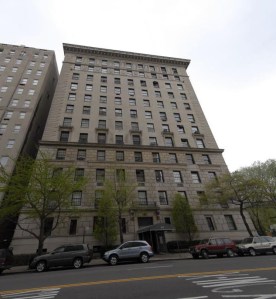The sought-after apartment of Huguette Clark is on the top floor.