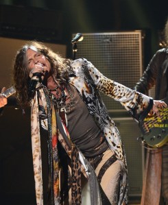 Fox's "American Idol 2012" Finale - Results Show - Show