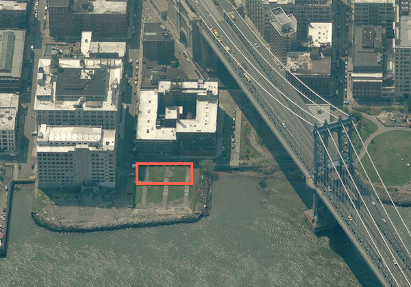 Waterfront wonder. (Bing Maps)