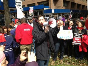 Senator Squadron rallying for LICH. (Photo: Facebook)