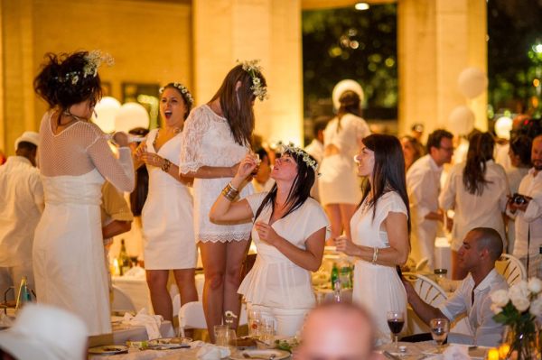 Preparing for Diner en Blanc.