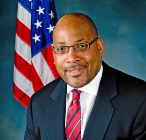 John Sampson (Photo: N.Y. State Senate)