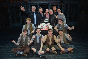 Fierstein with the cast of 'Newsies' on its one-year anniversary. (Getty Images)
