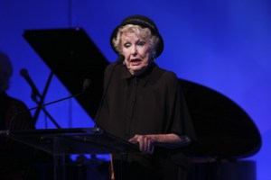 Elaine Stritch.