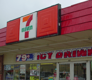 A 7-Eleven without the vibessss. (Photo: Wikimedia)