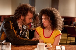 Peter Sarsgaard as Chuck Traynor and Amanda Seyfried as Linda Lovelace