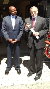 Ken Thompson with Assemblyman Dov Hikind. (Photo: Thompson campaign)