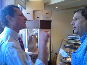 Anthony Weiner and a Boro Park man engage in a shouting match earlier today.