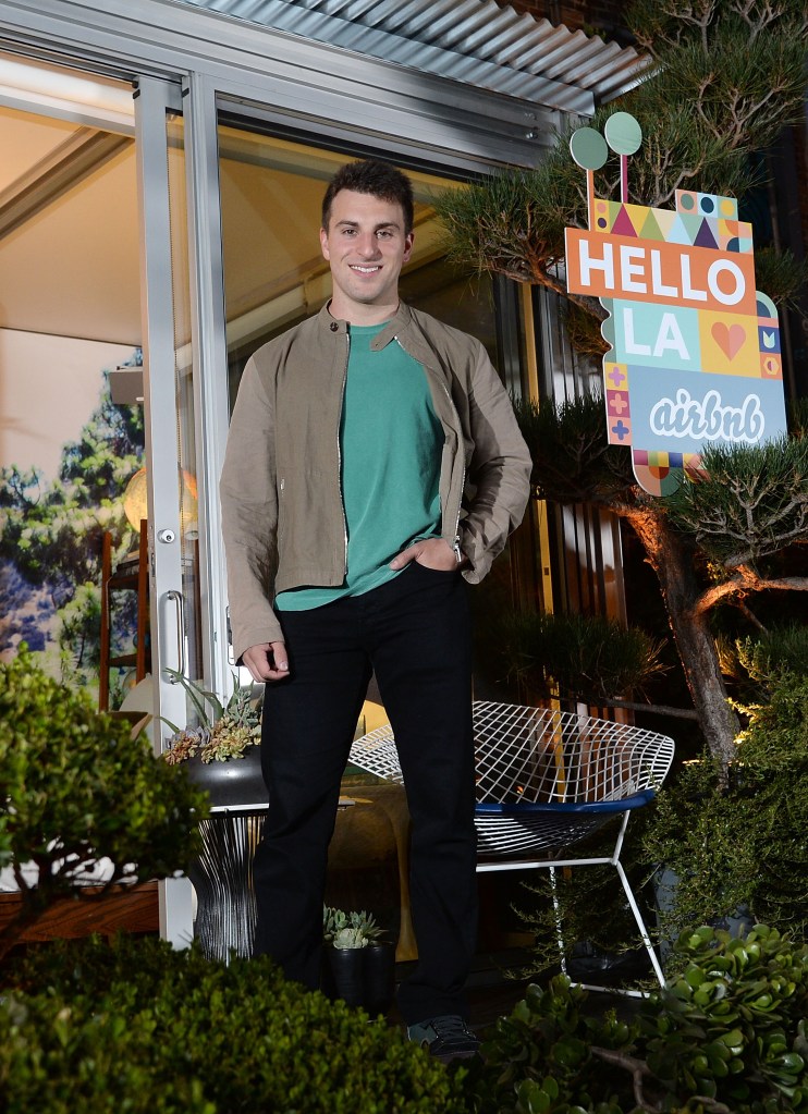 Hi bub. (Photo by Chris Weeks/Getty Images for Airbnb)