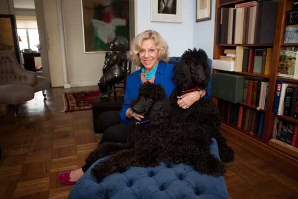 Erica Jong at her apartment on the Upper West Side. (Photo: Washington Post)