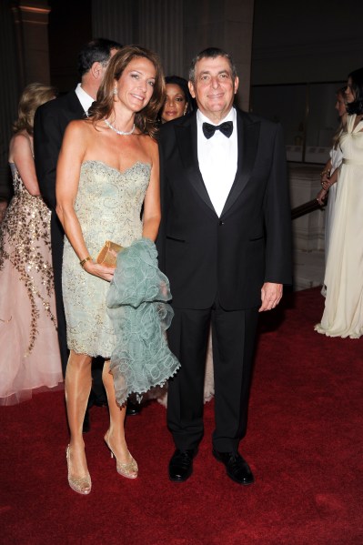 Beth and Leonard Wilf at the Met’s spring gala, 2010. (Photo by Patrick McMullan)