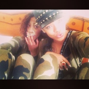 Rihanna and her "Instassistant" Melissa Forde in an Instagram pic. (instagram.com/badgalriri)