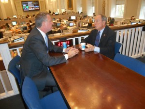 Bill de Blasio and Michael Bloomberg. (Photo: Ross Barkan)