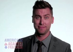 Lance Bass, eyebrow arched. 
