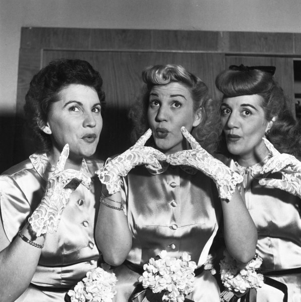 Patty Andrews, center, of the Andrews Sisters. (Photo by Chris Ware/Keystone Features/Getty Images)