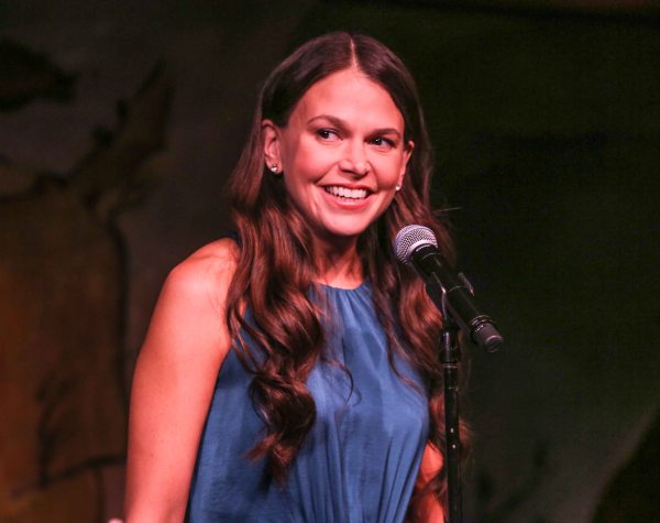 Sutton Foster is wrapping up a two-week residency at Café Carlyle. (Photo by Stephen Sorokoff)