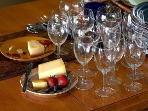 Wine and cheese. (Photo via Wikimedia Commons)
