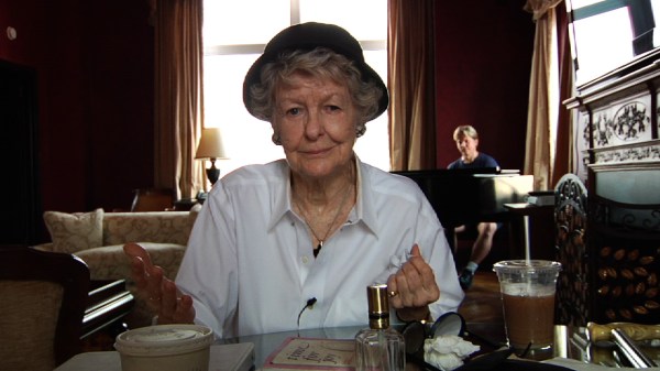 Elaine Stritch is the subject of Chiemi Karasawa’s new documentary.