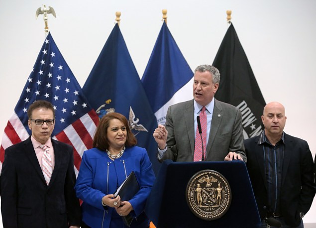 Mayor Bill de Blasio appointing Cynthia López commissioner of the Mayor's Office of Film, Theatre & Broadcasting at Steiner Studios in Brooklyn. (Photo: Ed Reed for the Office of Mayor Bill de Blasio)