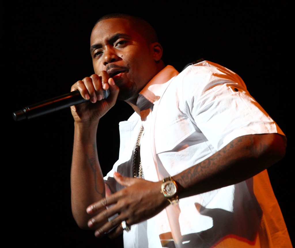 Rapper Nas, the recording artist who wants you to realize your dreams of becoming a UI designer, no matter what the cost. (photo via Getty Images)