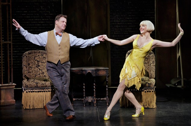 Brooks Ashmanskas and Heléne Yorke in Bullets Over Broadway.