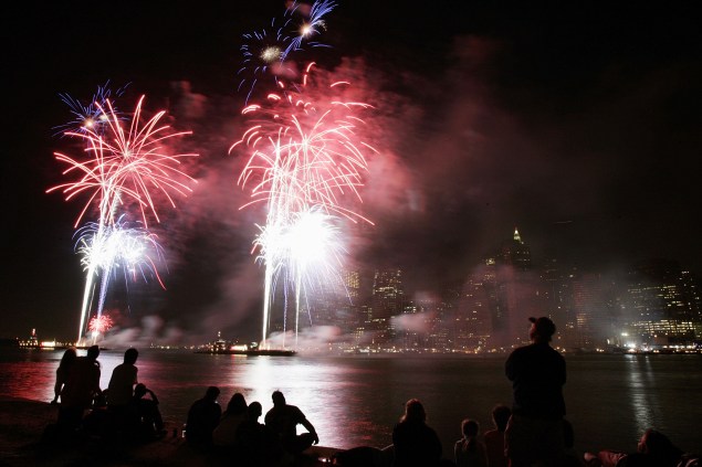 Thousands of people watch the fireworks along the East River on July 4, 2005.  (Photo: David Paul Morris/Getty)