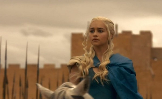 Daenerys looks worried. (Screengrab: HBO)