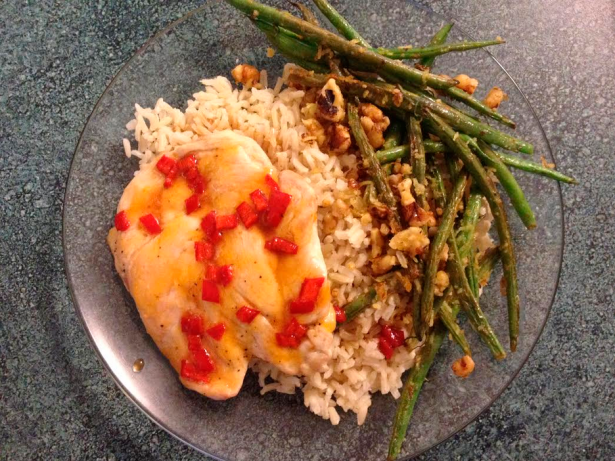 Apricot-glazed chicken with lemony green beans and toasted walnuts. Delish. (Photo by Jordyn Taylor)