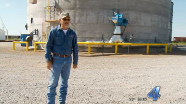 Mr. Whitney, post-phone reunion. (Screengrab: KFOR)