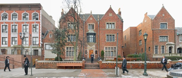 Original 770 Eastern Parkway, Brooklyn, New York (image: )
