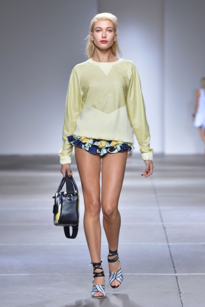 Hailey Baldwin stomping in Topshop. (Photo via Getty)