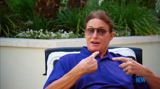 Bruce can't believe someone could dislike THIS hairdo. (Screengrab via E! Online)