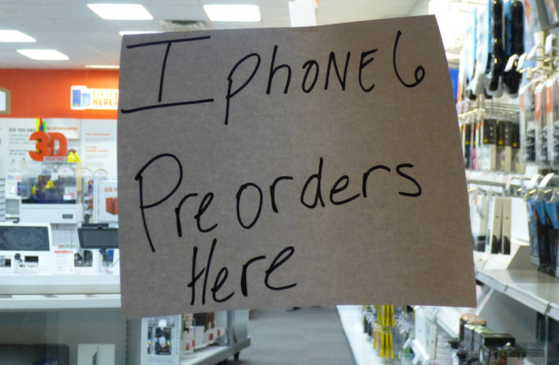 (Photo by Mike Licht)