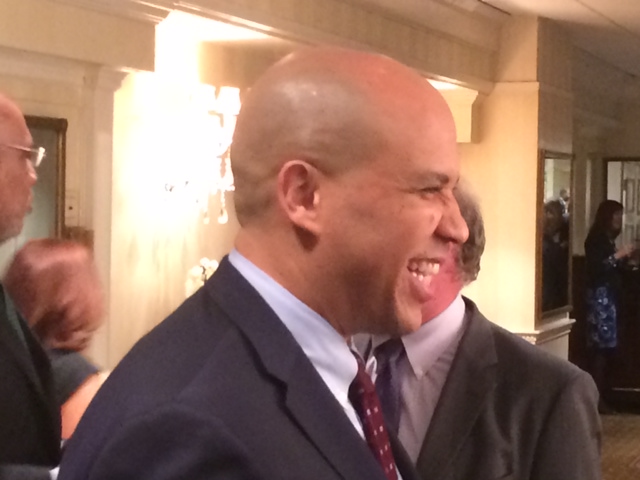 Booker finds himself lauded by progressives while chastised by Jewish leaders