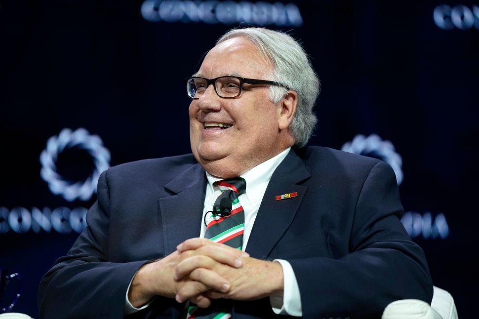 warren buffett"s heir has an unusual job: fighting drug cartels