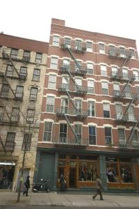 421wbroadway The Art of a Soho Gallery Deal These Days 