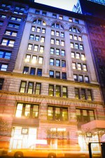 122 fifth avenue2 First Deal in 20 Years at Old New York Times Space