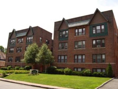 lincoln exterior 126 Unit Apartment Portfolio Trades