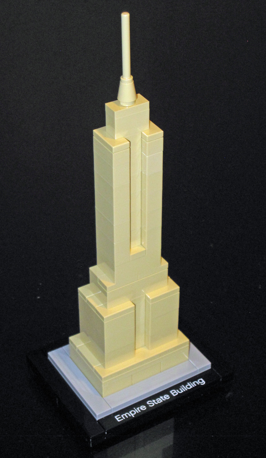 Lego_Architecture_21002_-_Empire_State_Building_(6981132780)