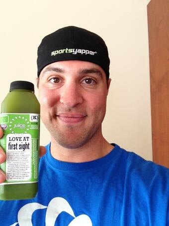 Yankee Mark Teixeira holds one of his favorite Juice Press juices (twiends.com)
