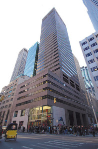 650 fifth SL Green, Jeff Sutton Acquire Retail Leasehold at Controversial 650 Fifth Ave