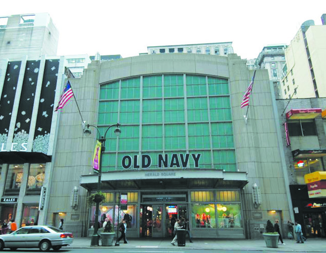 Old Navy Herald Square. (Kate Leonova)