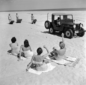 Sun bathers on a beach near Southampton circa 1955. (Evans/Three Lions/Getty Images)