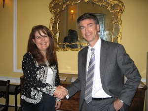 Bolivian Ambassador Maria Beatriz Souviron Crespo  and Christopher Marinello of the Art Loss Register. (Courtesy Art-Crime.Blogspot.com)