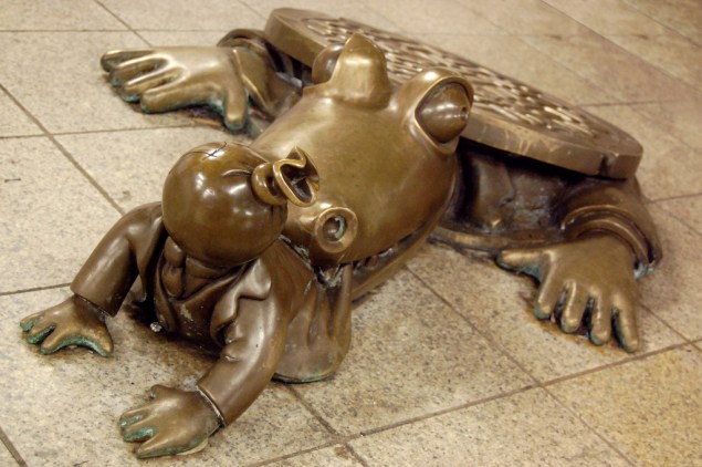 Tom Otterness Sculpture