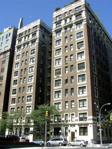 830 Park Avenue, where discounts, apparently, abound.