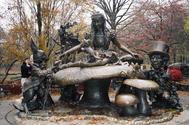 Central Park's Alice in Wonderland statue. (Javier Cohen/flickr)